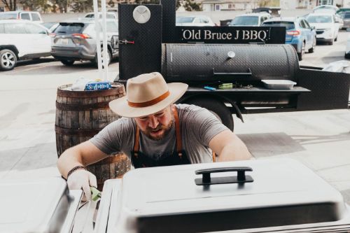 Old Bruce J BBQ